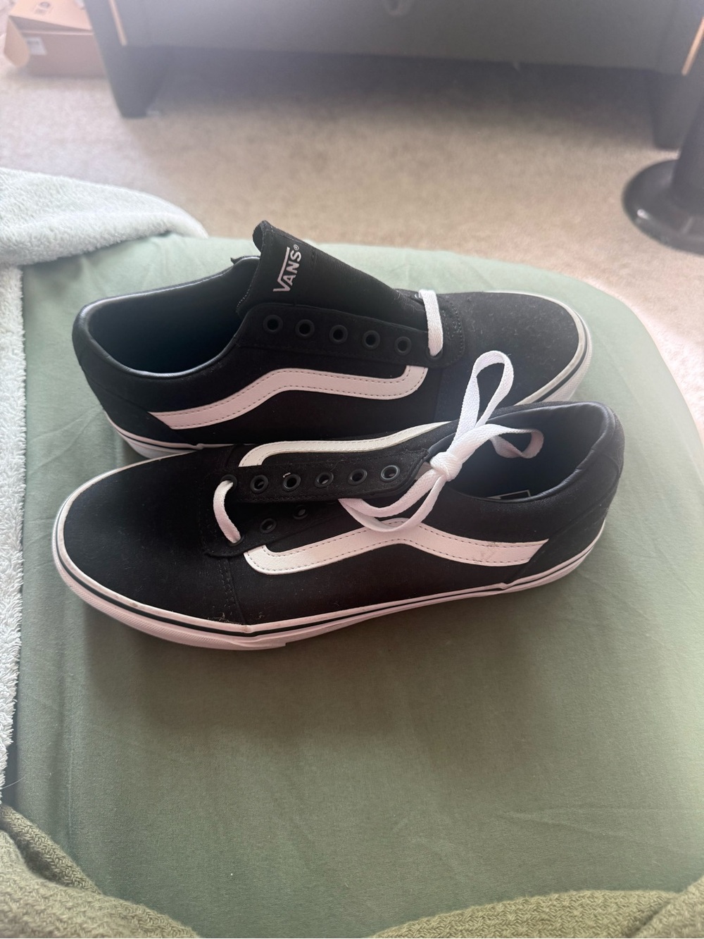 Vans Black and White Low-Top Old Skool Sneakers